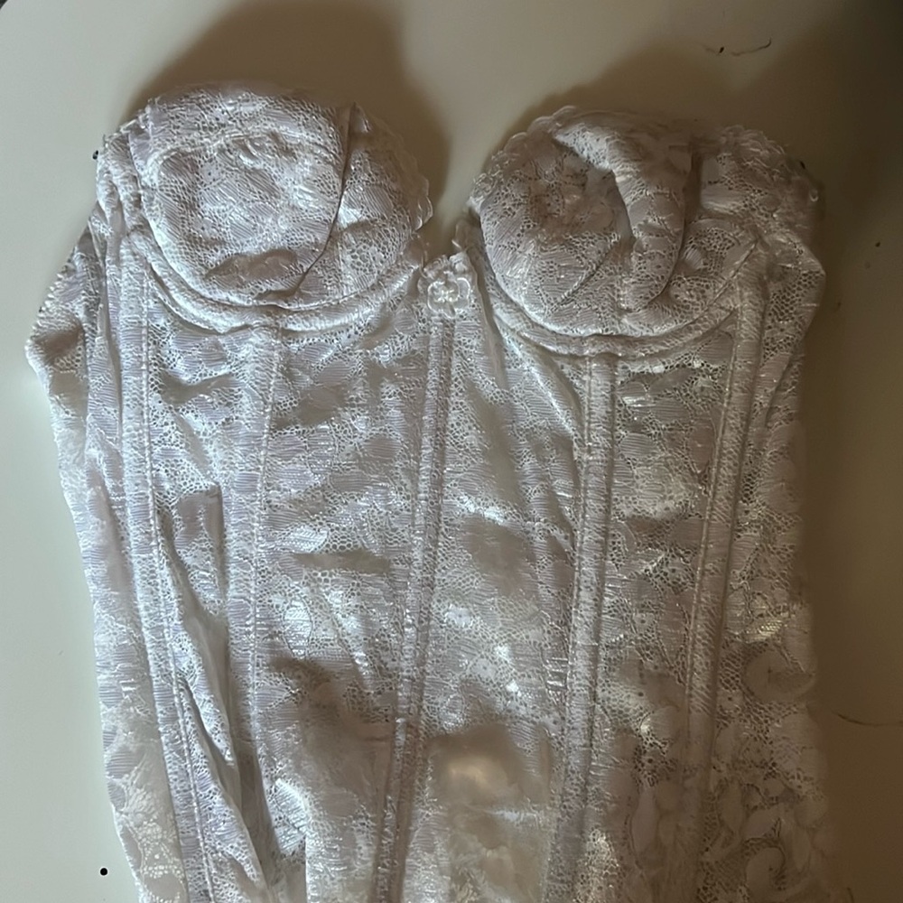 Vintage White Lace Corset